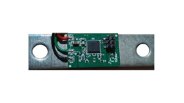 RD9Z1-638-12V-C : 12 V Lead-Acid Battery Sensor with CAN thumbnail