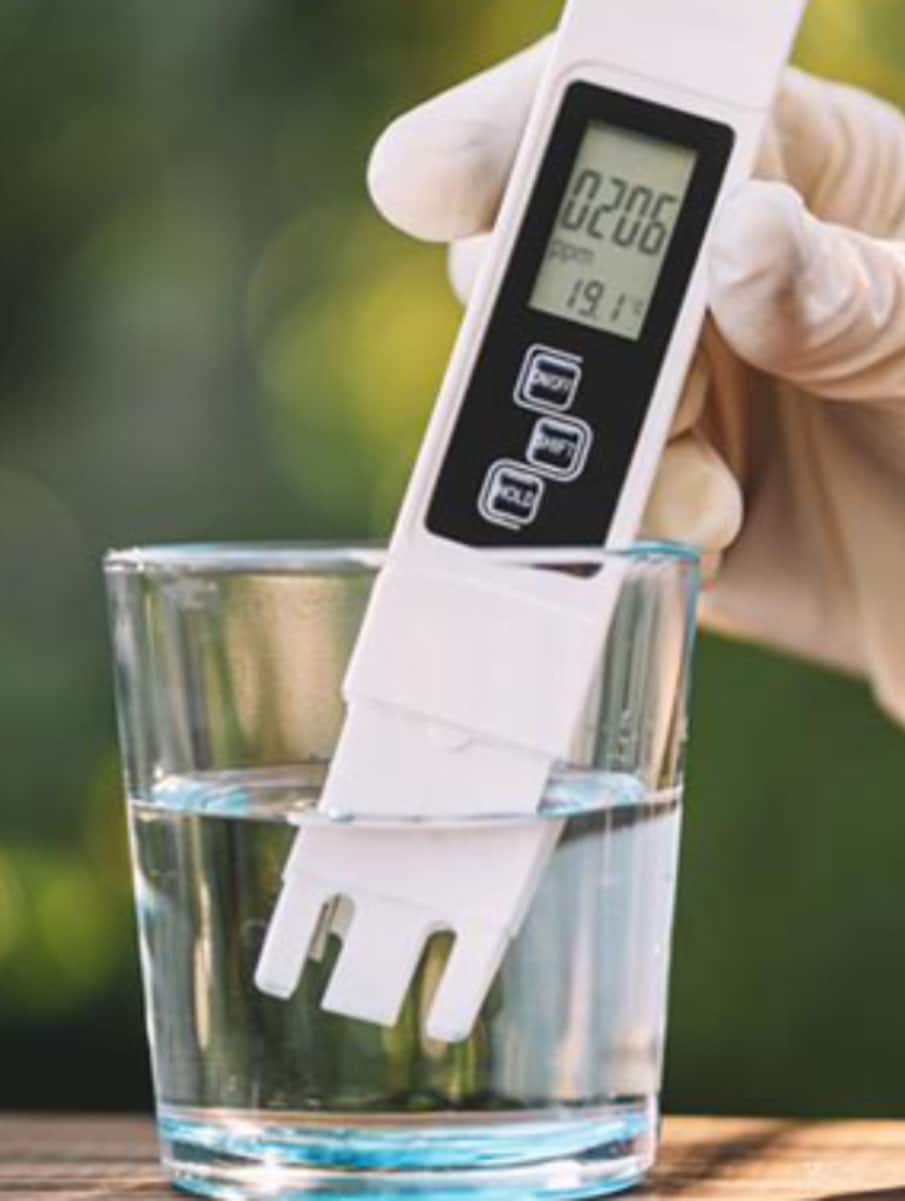 Enhancing water quality with AI-assisted pH monitoring Image